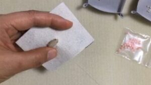 How to make a simple hair tie 1