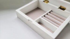 accessories storage