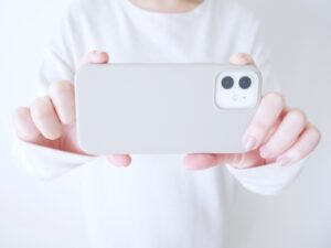 Take a photo with your smartphone