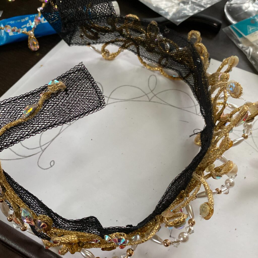How to make a tiara 6